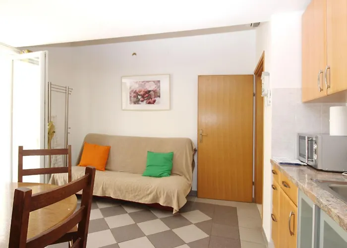 Апартаменты In Mit Eigener Terrasse By Interhome *