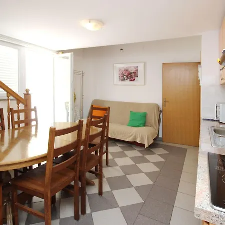 In Mit Eigener Terrasse By Interhome Baška