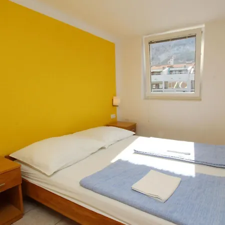 In Mit Eigener Terrasse By Interhome Appartement Baška