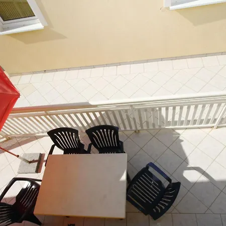 Appartement In Mit Eigener Terrasse By Interhome *