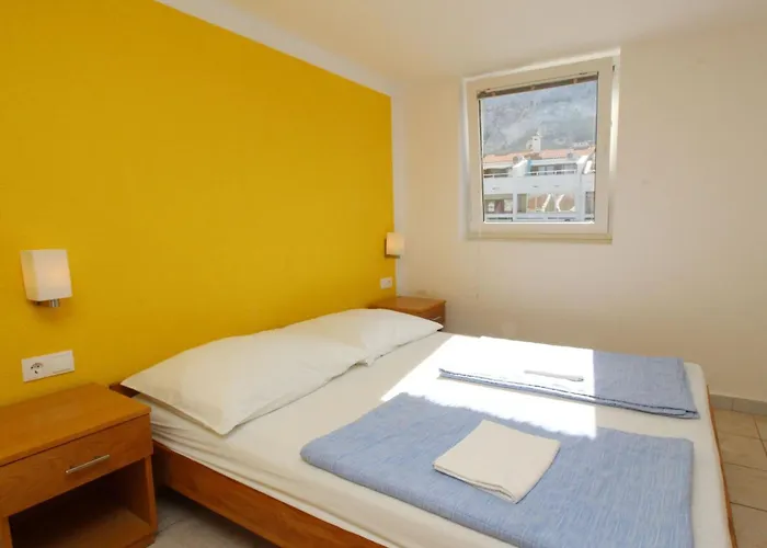 In Mit Eigener Terrasse By Interhome Apartmán Baška